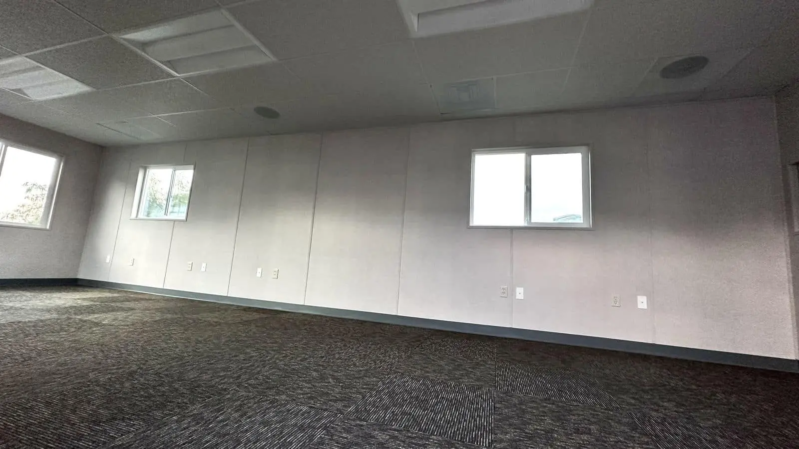 12' x 40' Office Trailer — photo 8