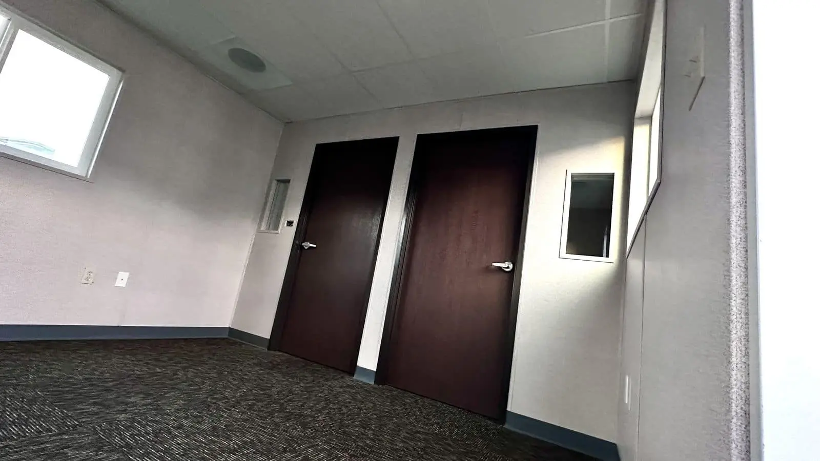 12' x 40' Office Trailer — photo 9