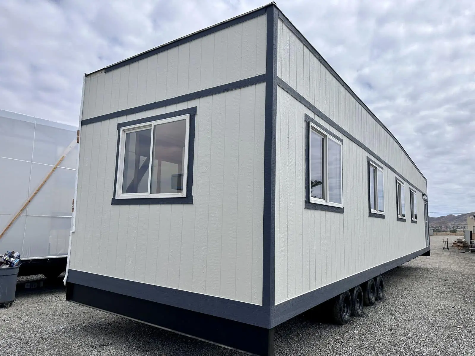 24' x 52' Modular Office Units — photo 3