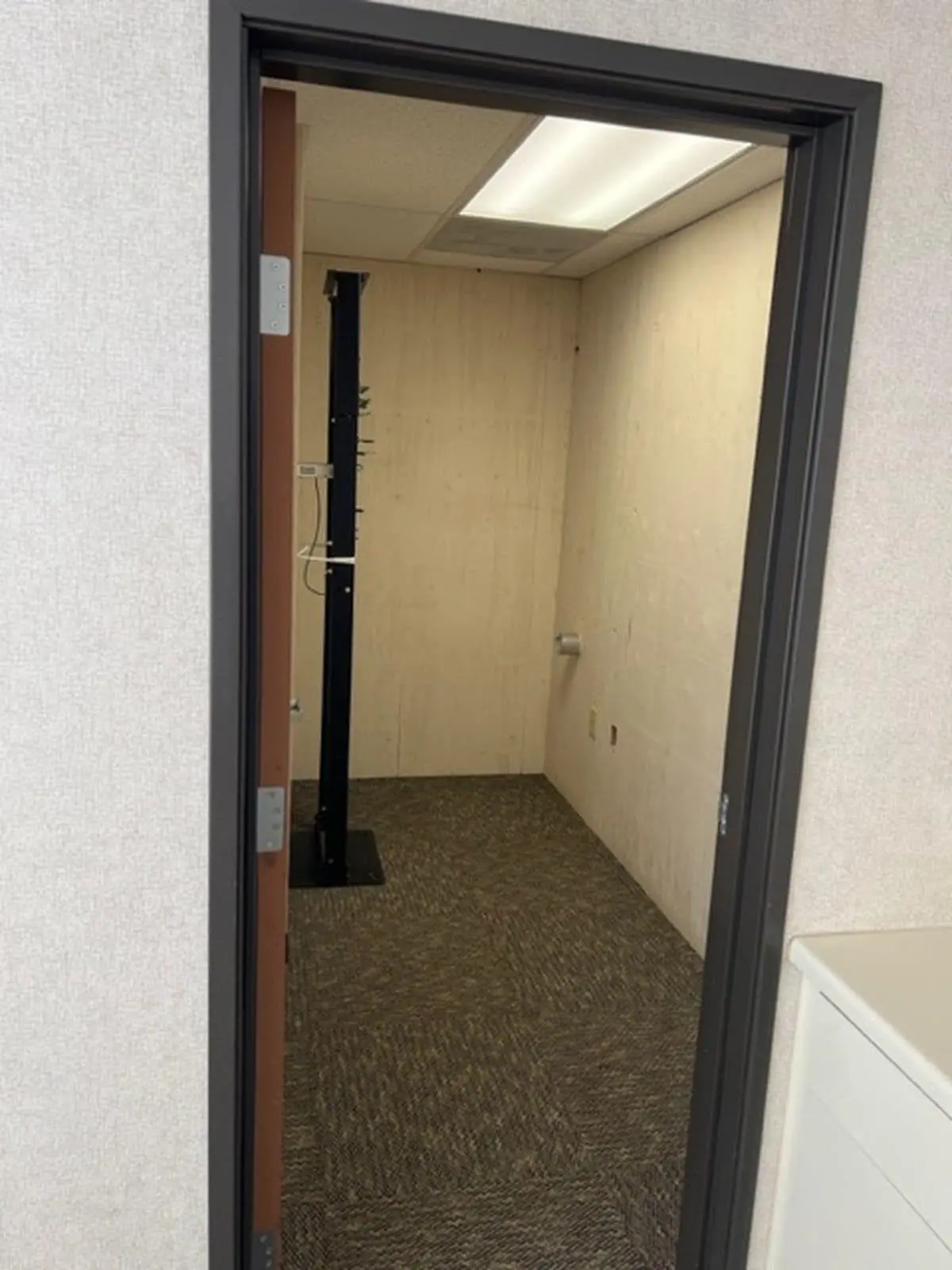 24' x 60' Locker Room — photo 34