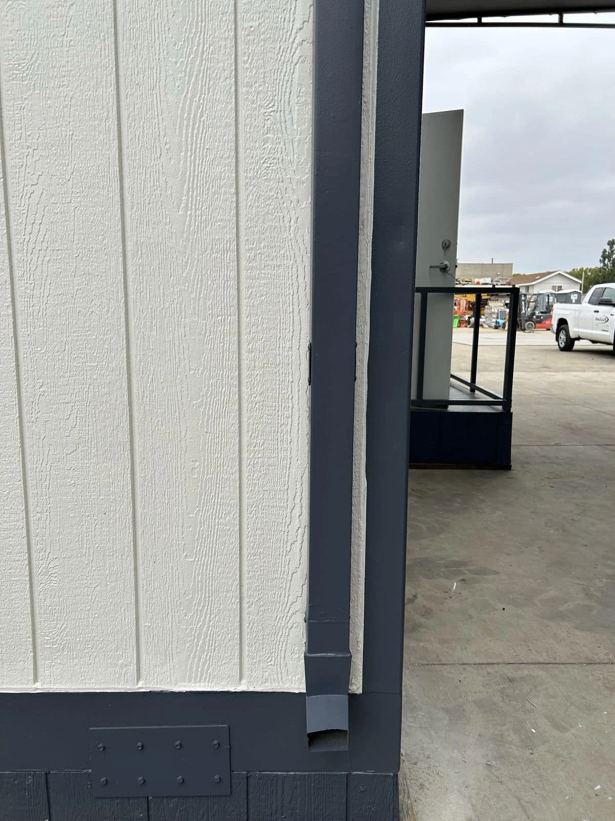 Custom Modular Office Delivered for Paulus Engineering — photo 6