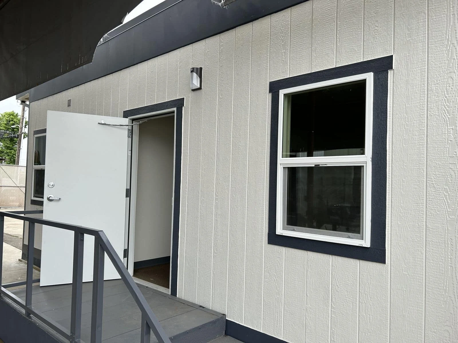 Custom Modular Office Delivered for Paulus Engineering — photo 7